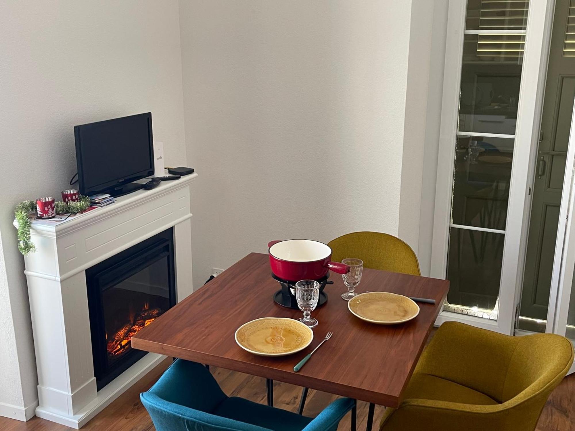 Charmant Appartement Au Vagabond Leysin Exteriör bild
